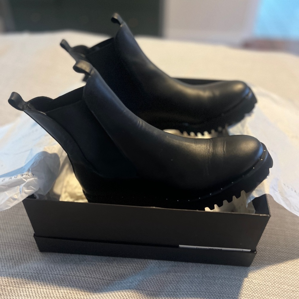 Freda Salvador Brooke Boot (Black, 6.5) - Picture 5 of 7